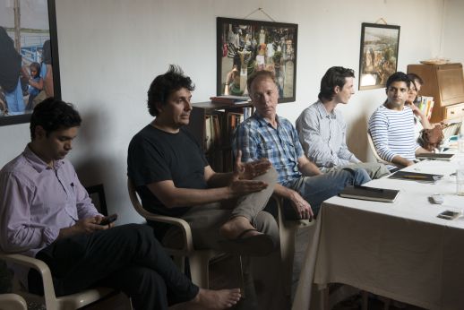 Discussion at the Institute of Urbanology in Aldona, Goa. From left to right: Anush Kapadia (lecturer in social science at Harvard), Michele Bonino (Prof at Politecnico do Torino & principal architect at Studio Marc), Sytse de Maat and Tobias Baitsch (PhD students at EPFL), and Ajay Gandhi (Post-Doc anthropologist at Max Planck Institute).