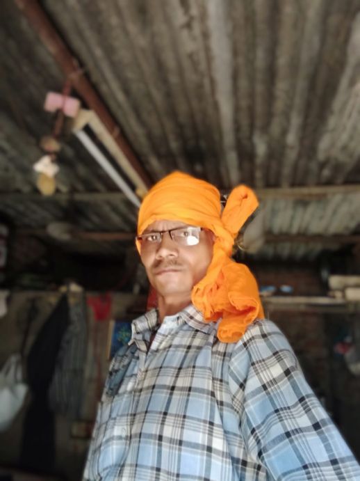 Manoj Vishwakarma, a wood artisan in his village