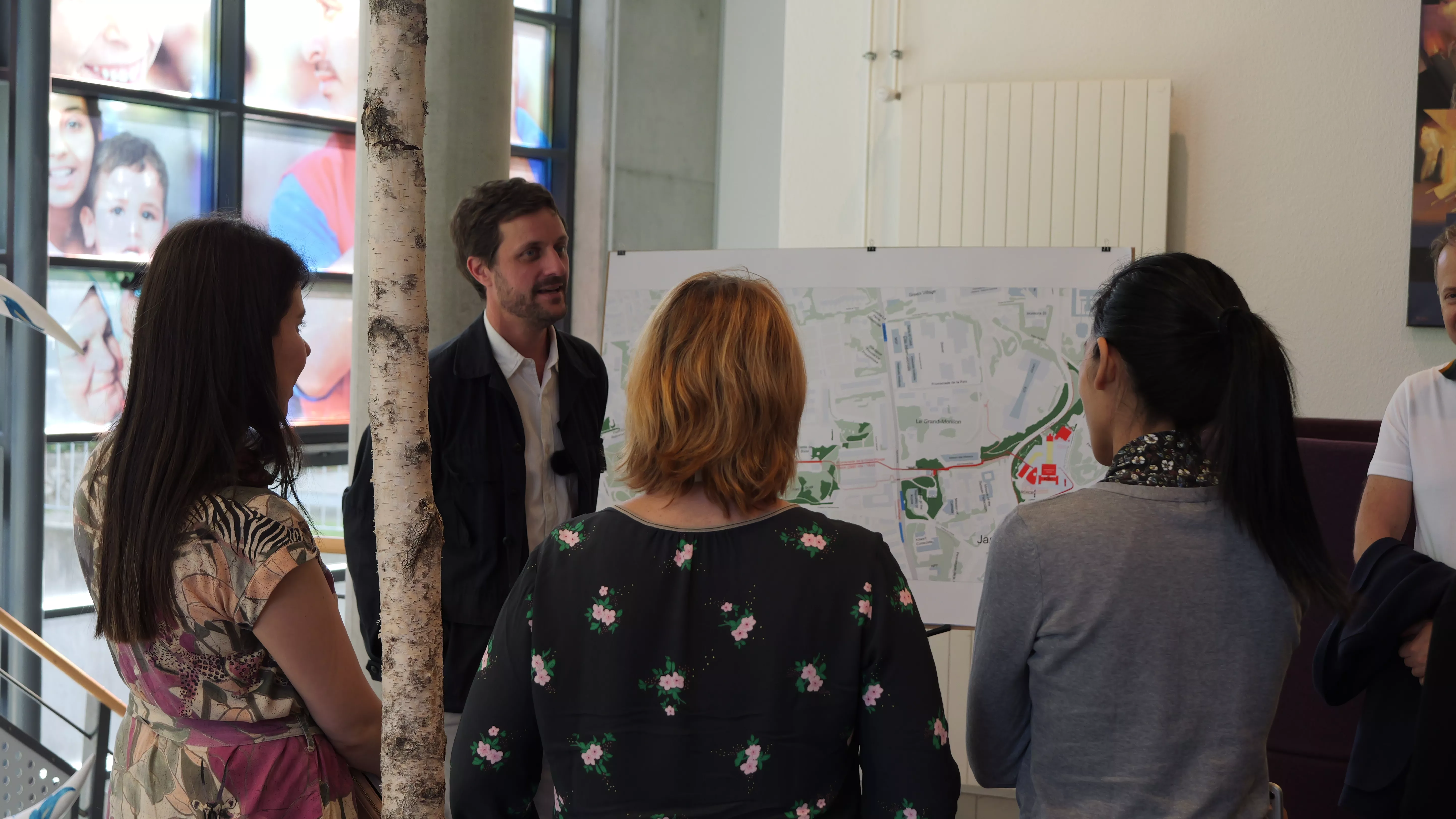 Matias Echanove from urbz team presenting to the local stakeholders at the Expo II