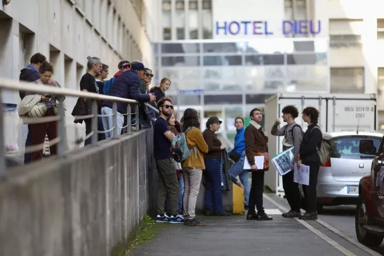Photos de l'Hôtel-Dieu. Bien Urbaines, urbz et les participant·es aux ateliers fiction. Automne 2024.