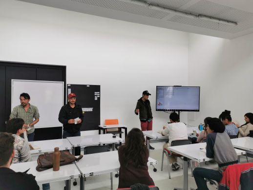 Piratas de Ramirez team, presenting their work in Ramirez